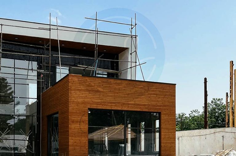 طراحی نما چوب ترمو اجرای نما با چوب نمای لاکچری باغ